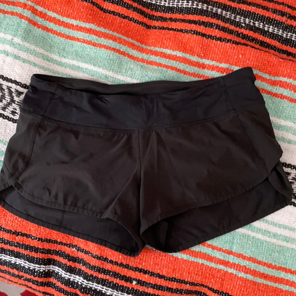 Lululemon Speed Up Low-Rise Short 2.5”